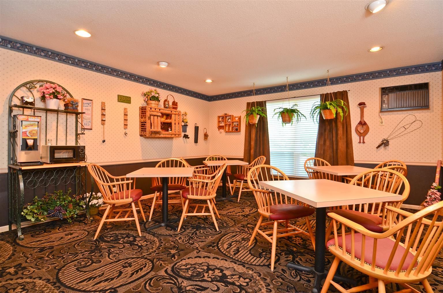 Hotel Super 8 By Wyndham Williams Restaurant foto